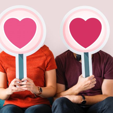 dating, chronic illness, when to tell someone you have a chronic illness
